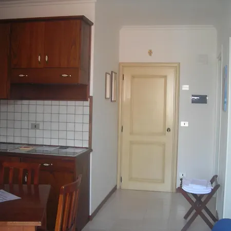 Aparthotel C.a.v. Residenza Prisco