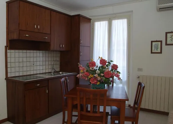 Apart-hotel C.a.v. Residenza Prisco 3*